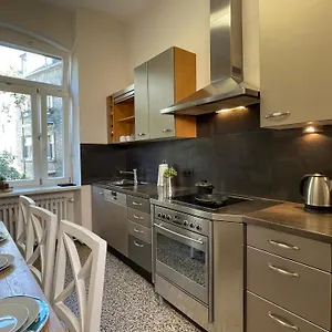 Apartment Einzigartiges Im Zentrum Von, City Airport Mannheim